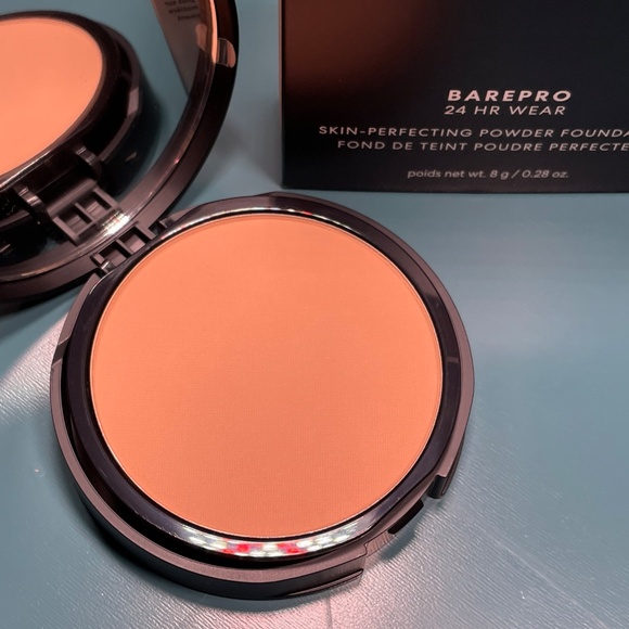 bareMinerals BAREPRO 24Hr Wear Skin-Perfecting Powder Foundation Light 25 Neutra - Picture 5 of 7